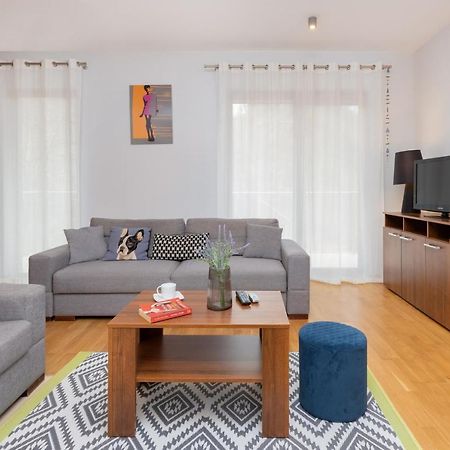 Villa 4 Pory Roku By Noclegi Renters Jastrzębia Góra エクステリア 写真