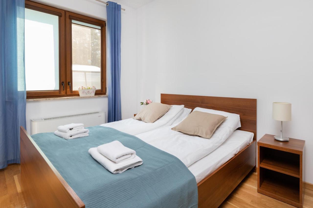 Villa 4 Pory Roku By Noclegi Renters Jastrzębia Góra エクステリア 写真
