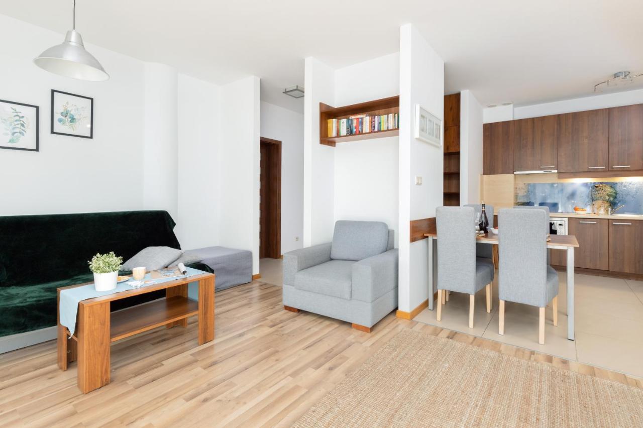 Villa 4 Pory Roku By Noclegi Renters Jastrzębia Góra エクステリア 写真