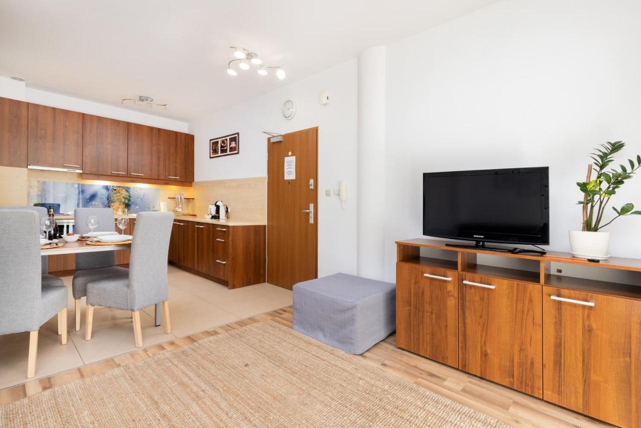 Villa 4 Pory Roku By Noclegi Renters Jastrzębia Góra エクステリア 写真