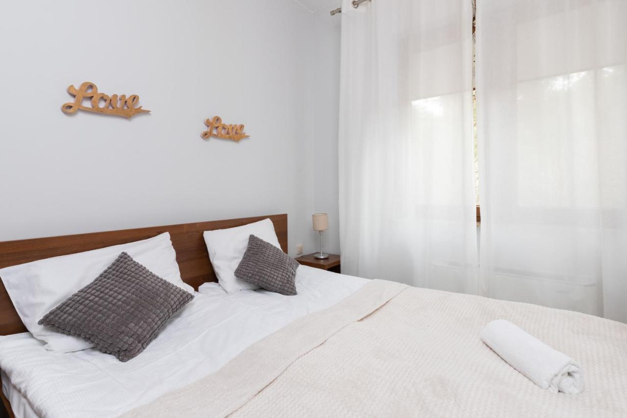 Villa 4 Pory Roku By Noclegi Renters Jastrzębia Góra エクステリア 写真