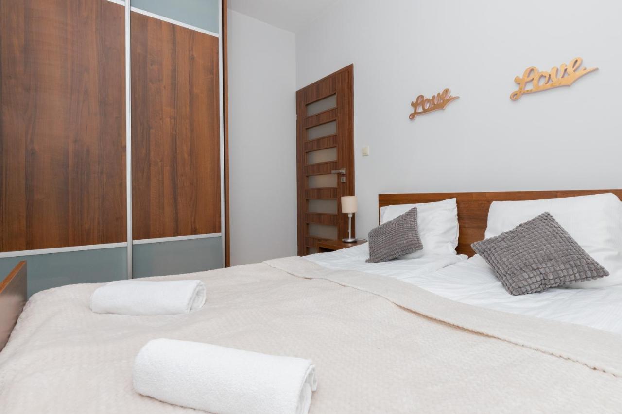 Villa 4 Pory Roku By Noclegi Renters Jastrzębia Góra エクステリア 写真