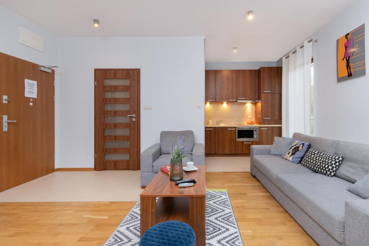 Villa 4 Pory Roku By Noclegi Renters Jastrzębia Góra エクステリア 写真