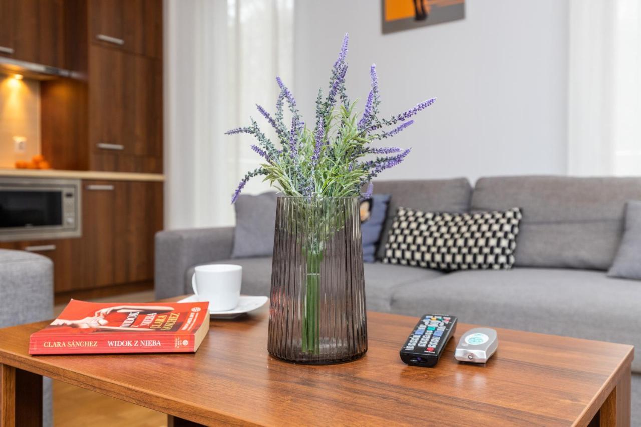 Villa 4 Pory Roku By Noclegi Renters Jastrzębia Góra エクステリア 写真